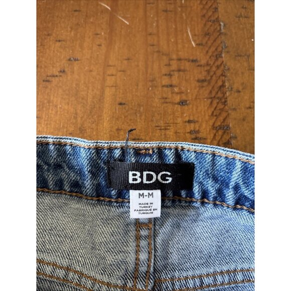 BDG Short Denim Skirt Size Medium - Picture 2 of 6